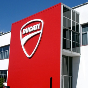 DUCATI 本社　-- Google Maps