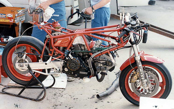 750tt1.jpg